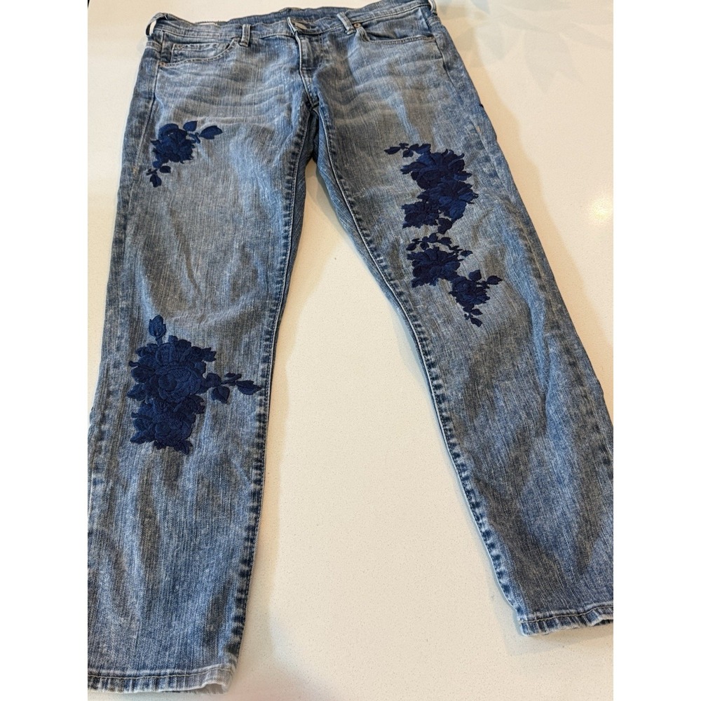 True Religion Jeans Women's Sz. 27 Cameron Floral Embroidered Slim Boyfriend